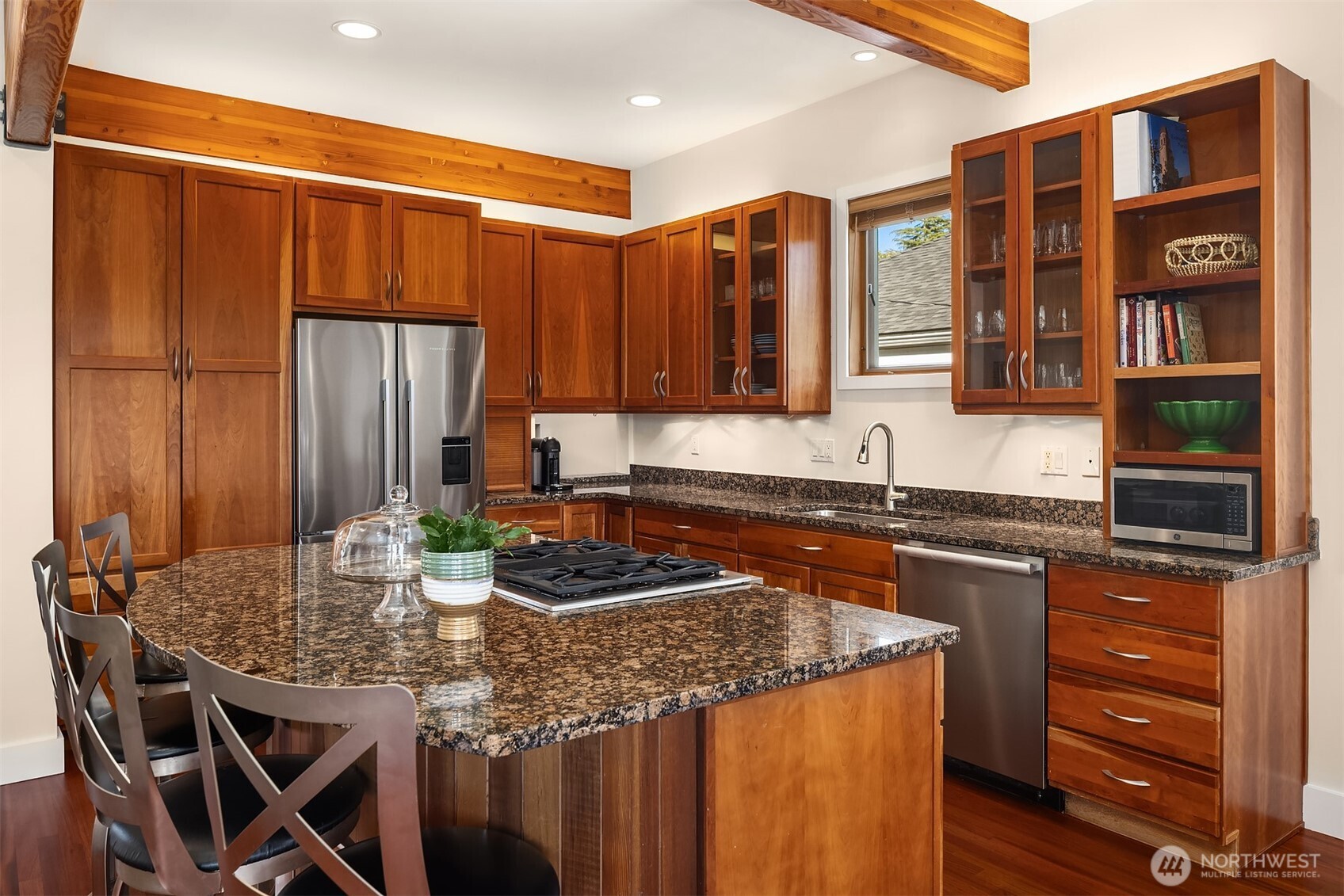 543 North 83rd Street Seattle, WA 98103 - Photo 12 of 40