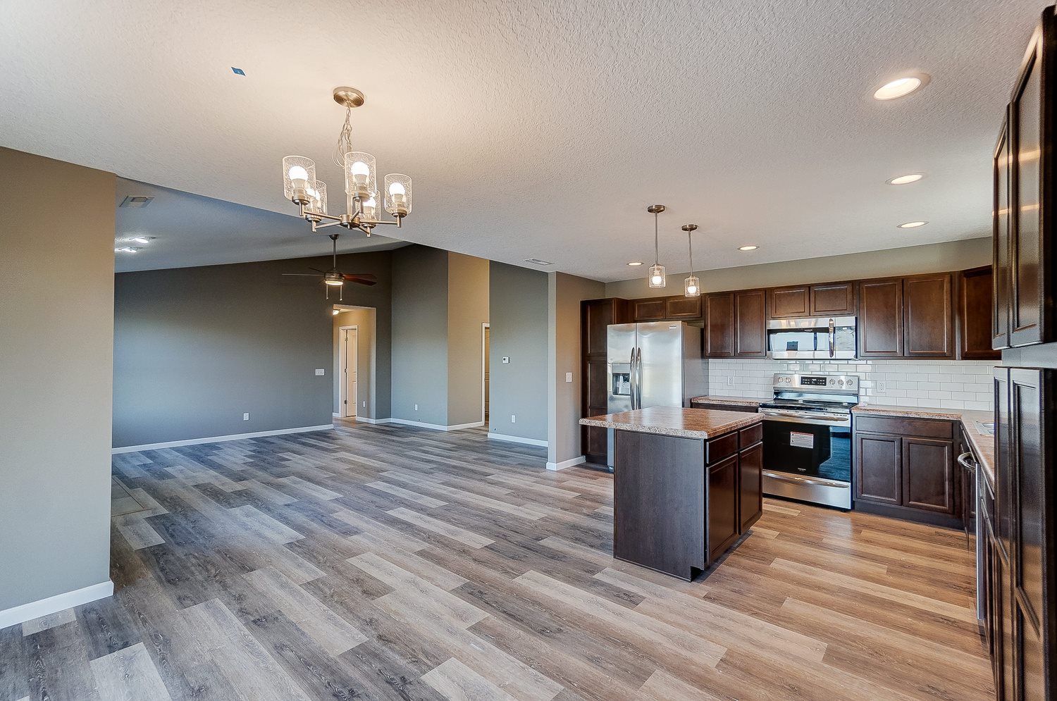 12057 Bozzio Road Fort Wayne, IN 46818 - Photo 16 of 36 Gallery Image 16