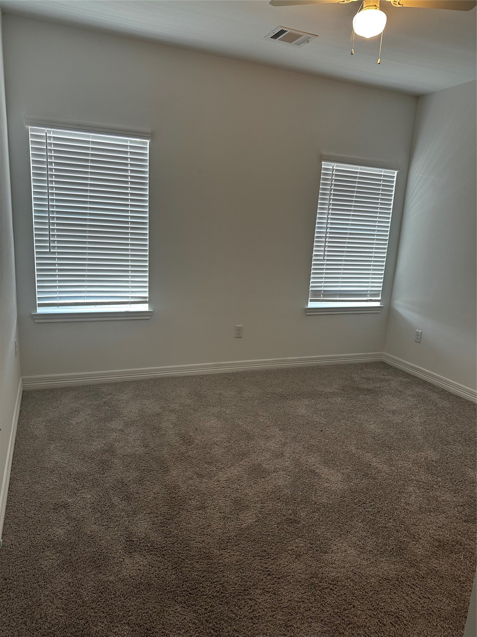 7209 Carver Road, Unit A Houston, TX 77088 - Photo 4 of 11 Primary bedroom