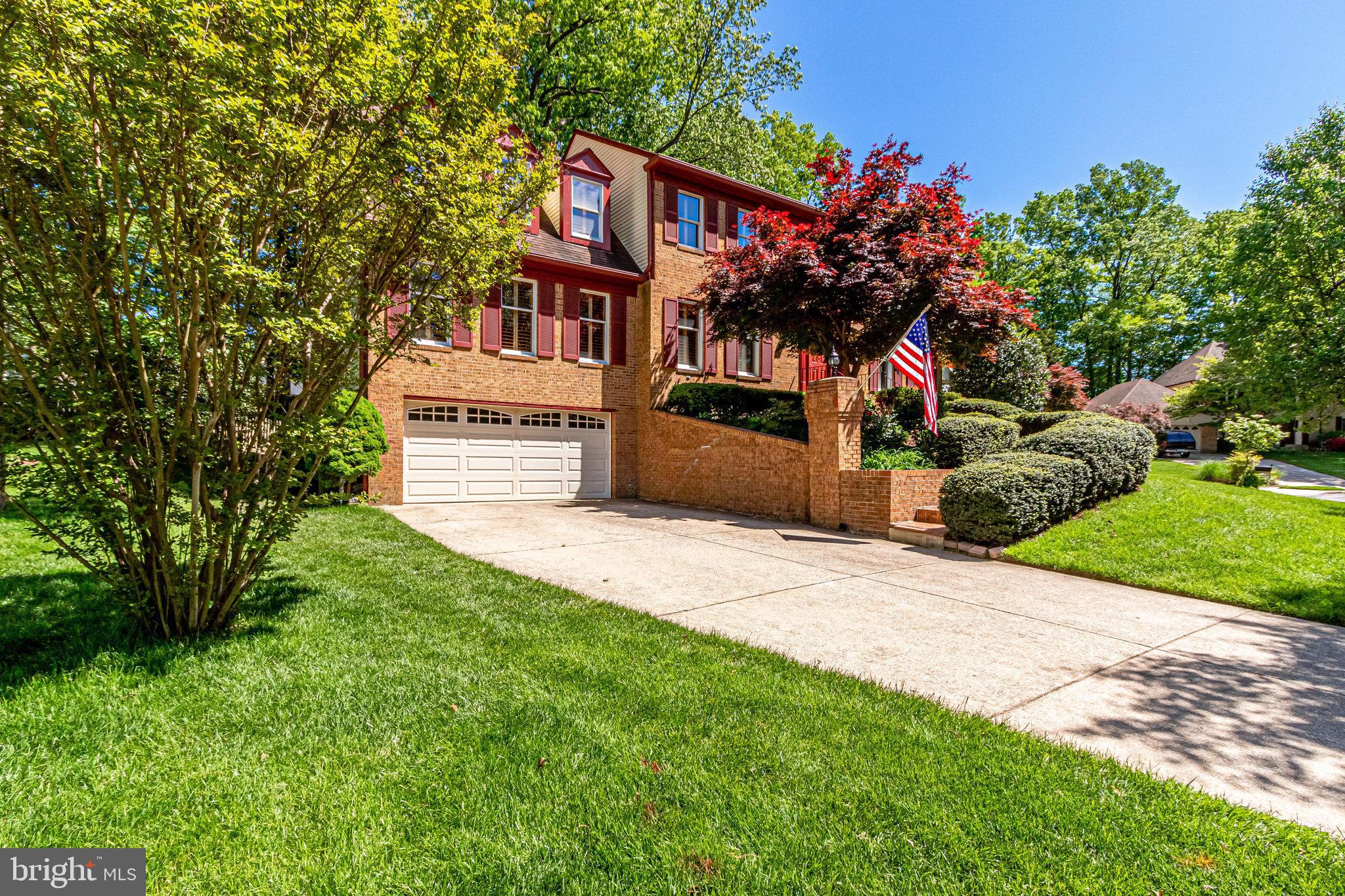 7415 Brian Run Court Springfield, VA 22153 - Photo 3 of 71 Long private drive leading to an oversized garage
