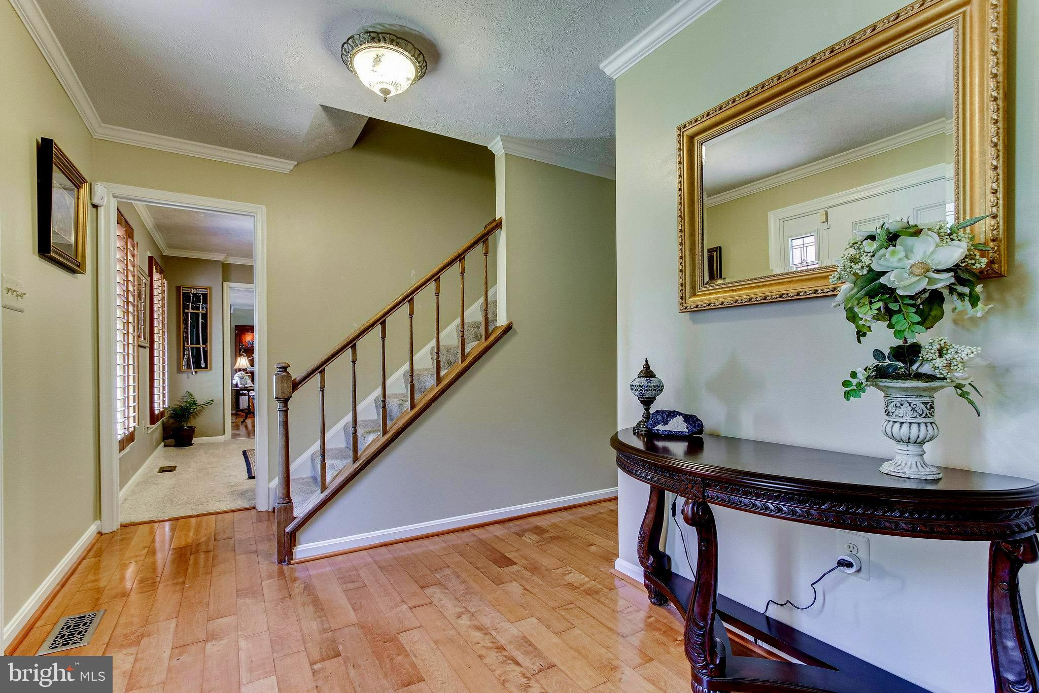 7415 Brian Run Court Springfield, VA 22153 - Photo 5 of 71 Welcome Home