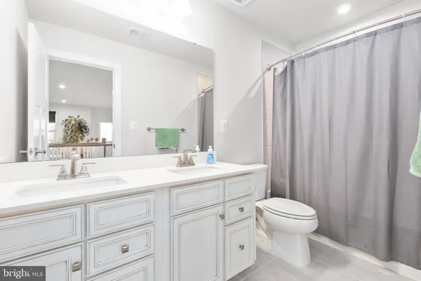 $889,900 | 12301 Fawn Lake Parkway, Spotsylvania, VA 22551