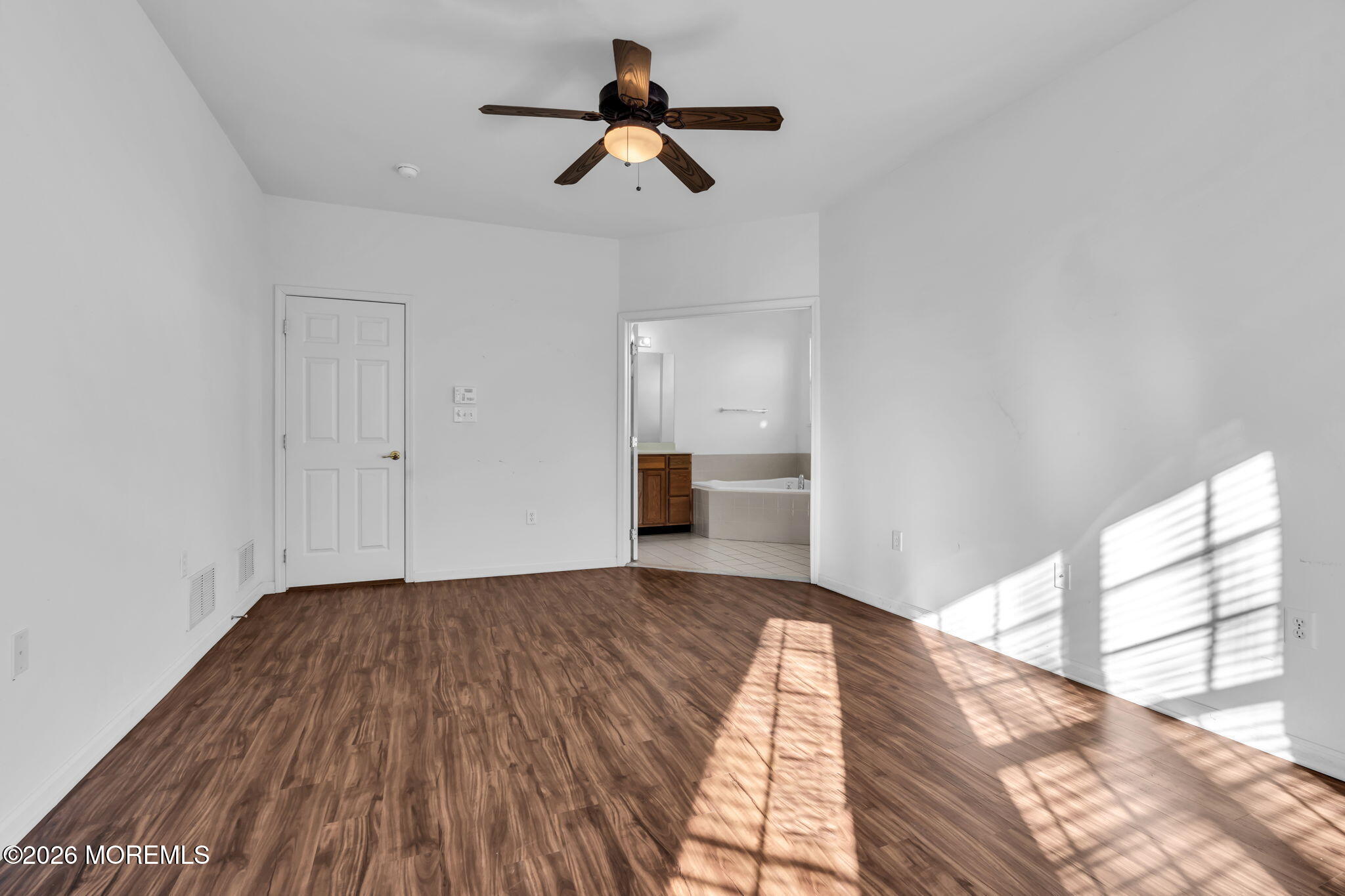 18 Hartack Road Manalapan, NJ 07726 - Photo 22 of 36 28-web-or-mls-DSC08910