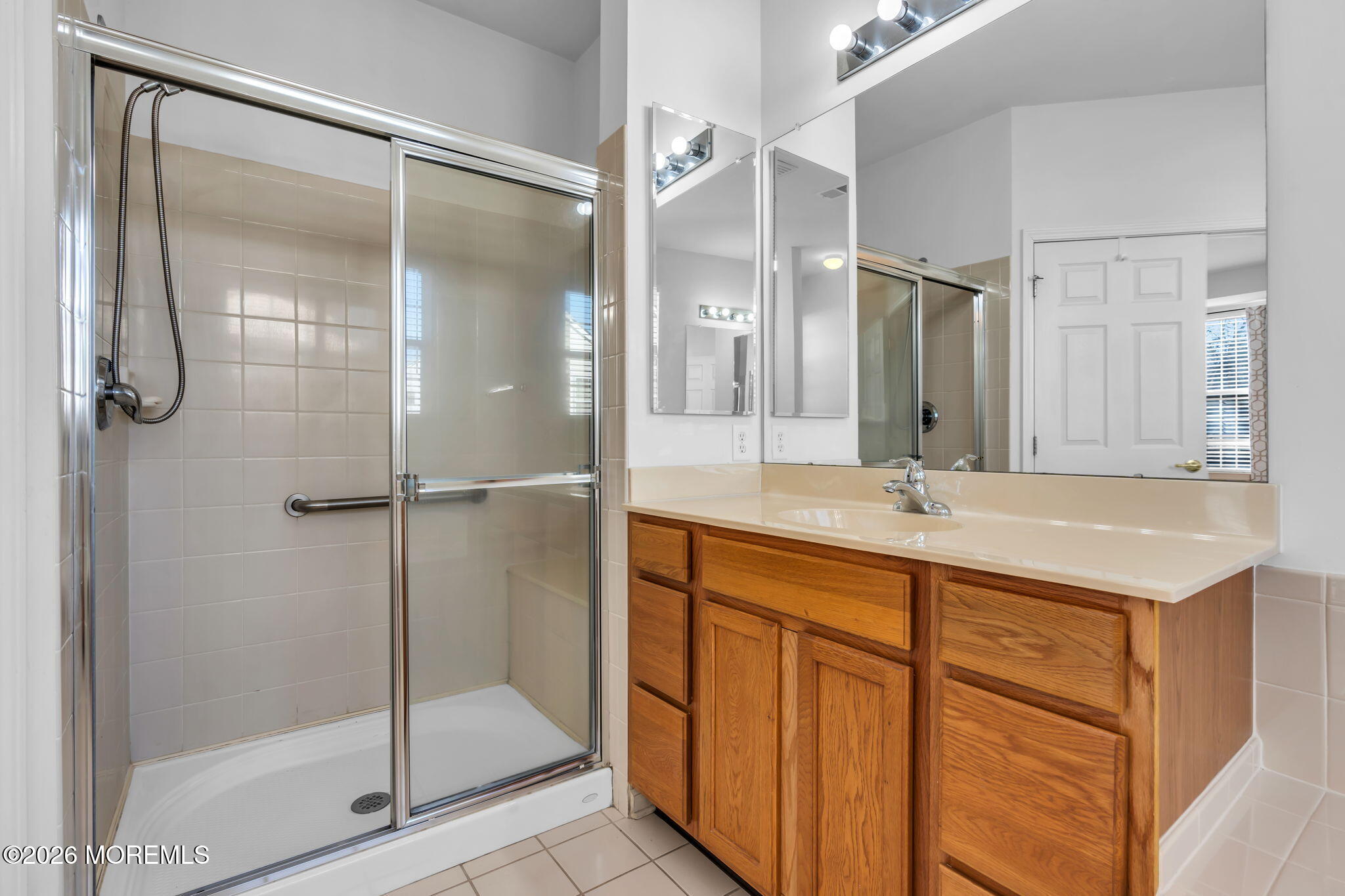 18 Hartack Road Manalapan, NJ 07726 - Photo 26 of 36 31-web-or-mls-DSC08925