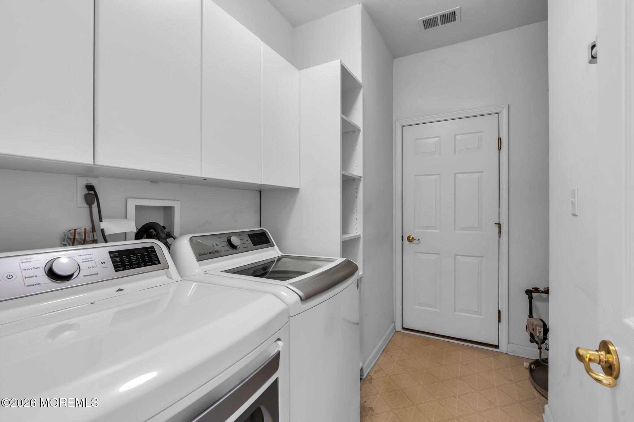 18 Hartack Road Manalapan, NJ 07726 - Photo 30 of 36 35-web-or-mls-DSC08945