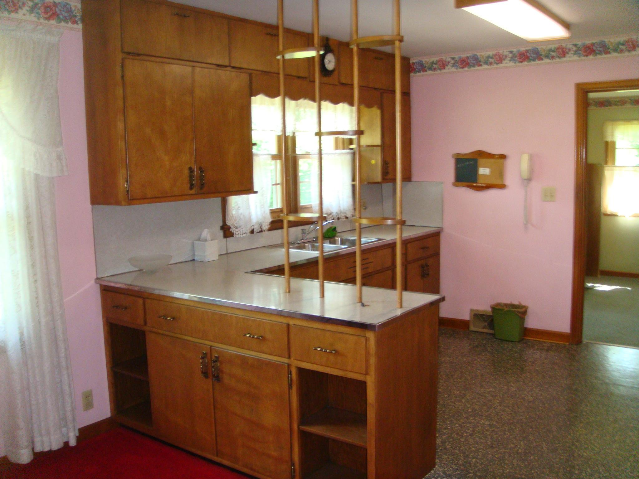 828 East Center Road Kokomo, IN 46902 - Photo 5 of 19 Gallery Image 5