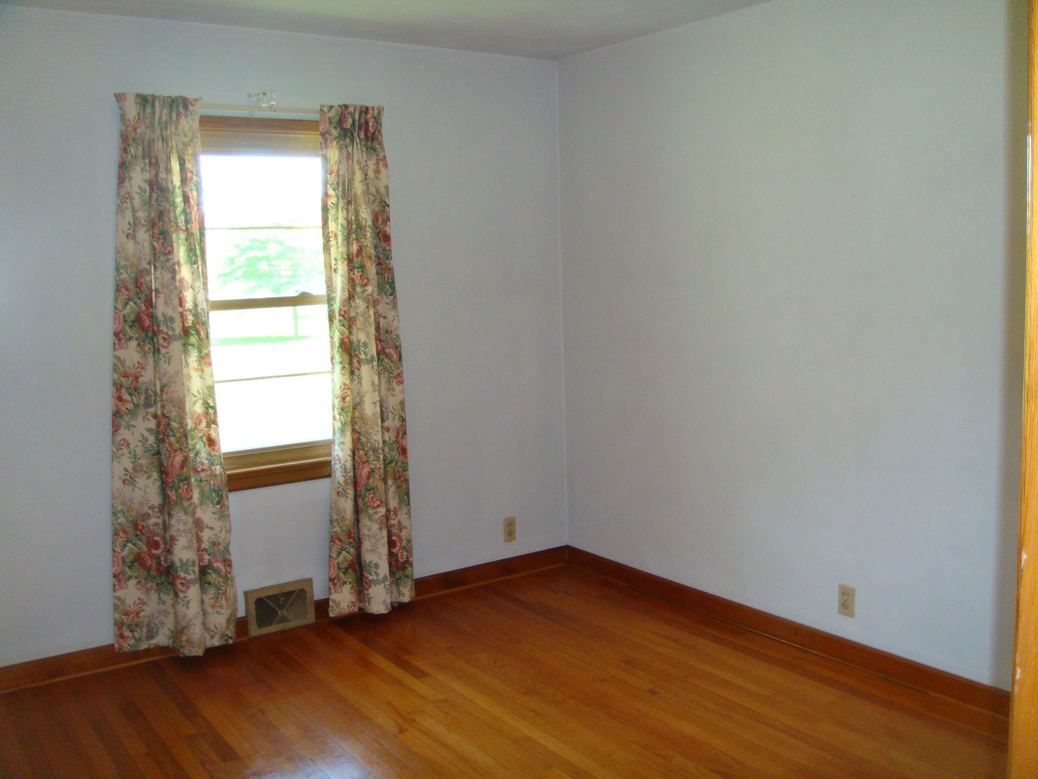 828 East Center Road Kokomo, IN 46902 - Photo 10 of 19 Gallery Image 10