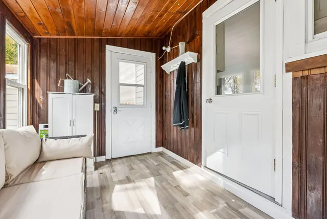 $585,000 | 7 Farm Hill Road, Cape Elizabeth, ME 04107