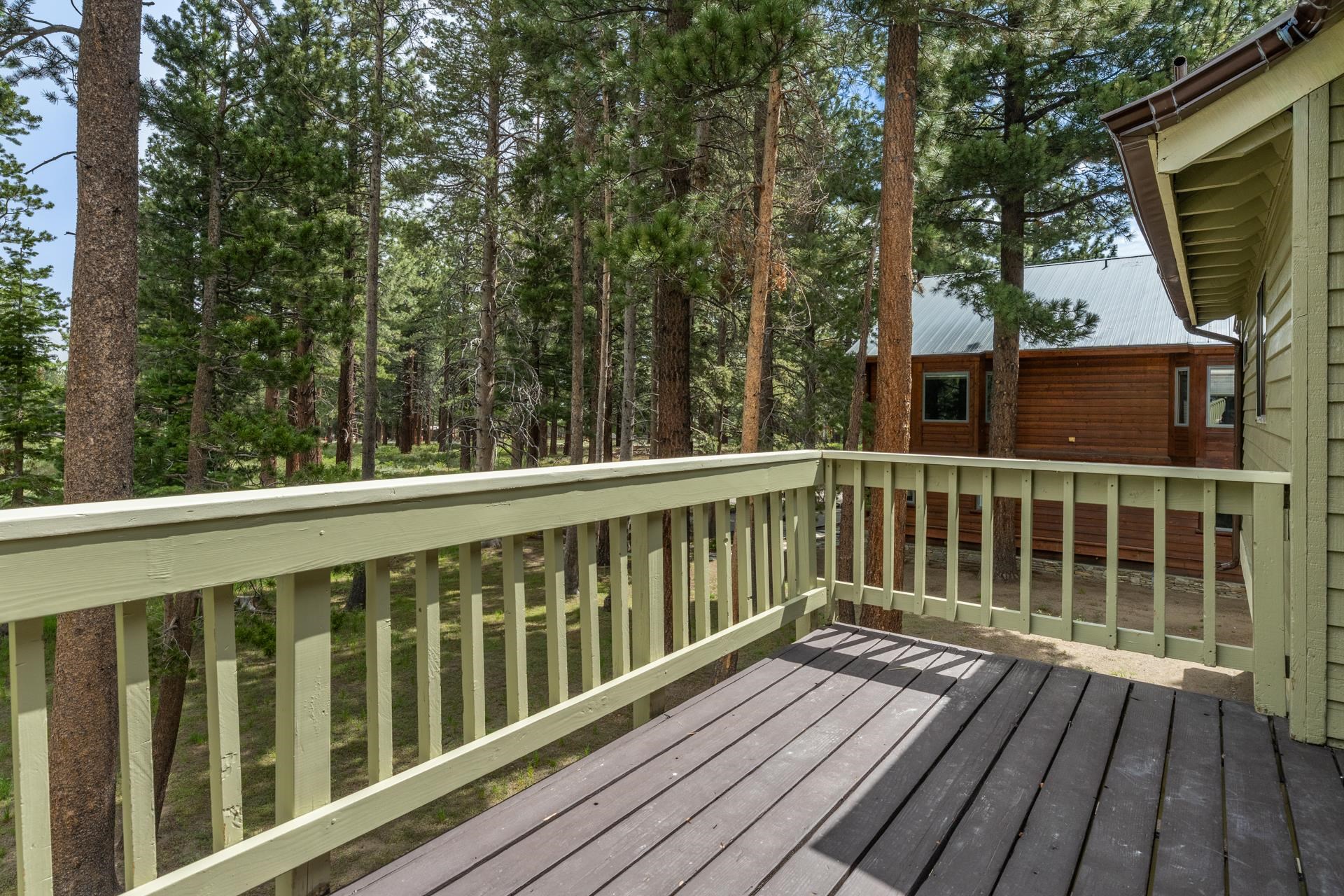272 Ridge Way Mammoth Lakes, CA 93546 - Photo 20 of 55 Wood deck with light green railing