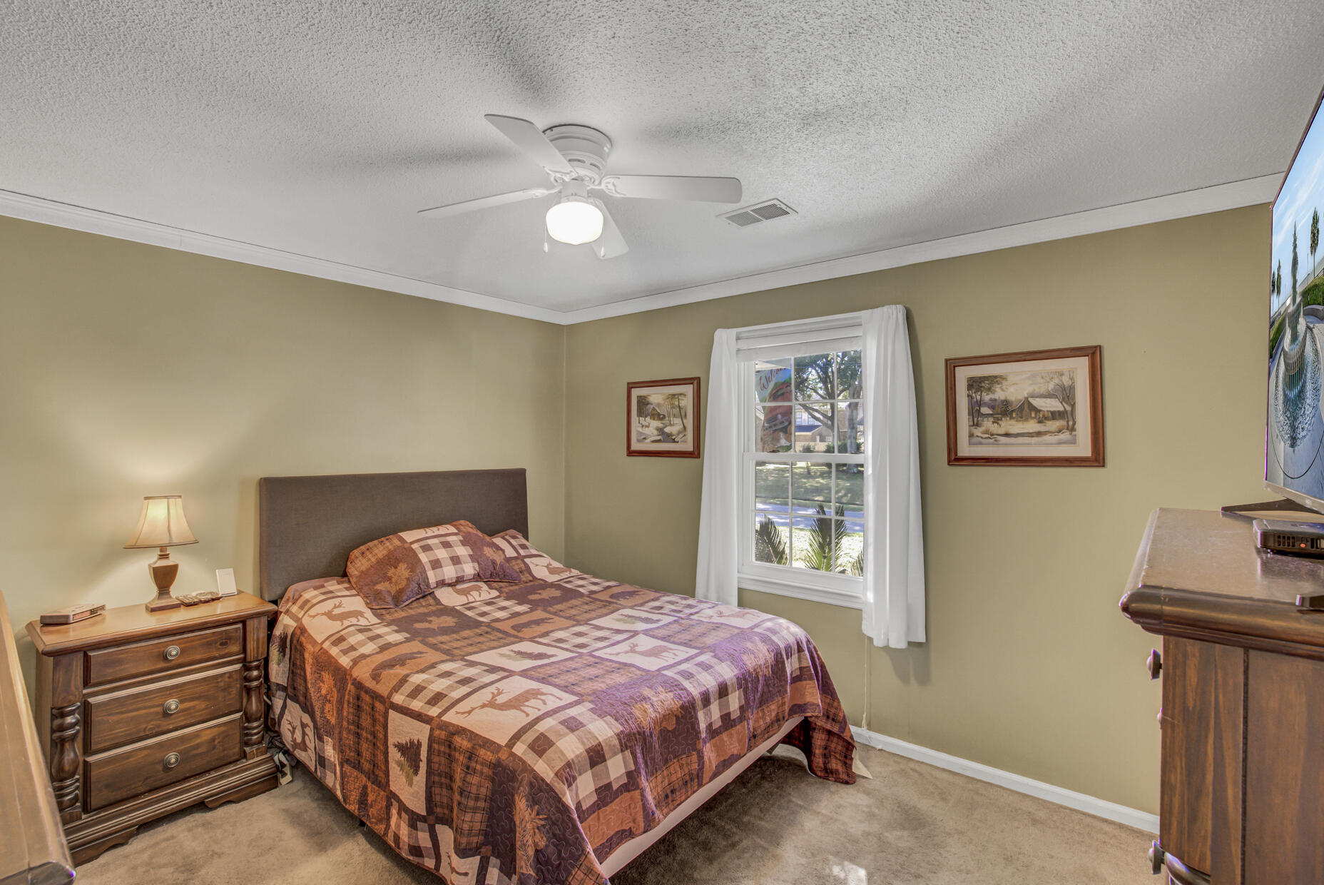 1314 Hampshire Road Charleston, SC 29412 - Photo 13 of 39 11