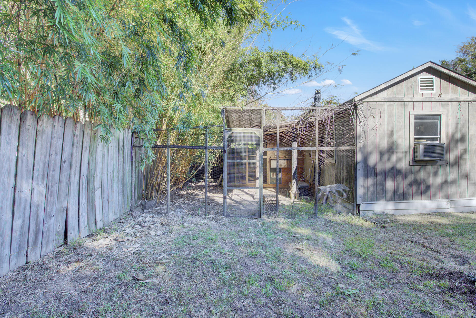 1314 Hampshire Road Charleston, SC 29412 - Photo 25 of 39 23