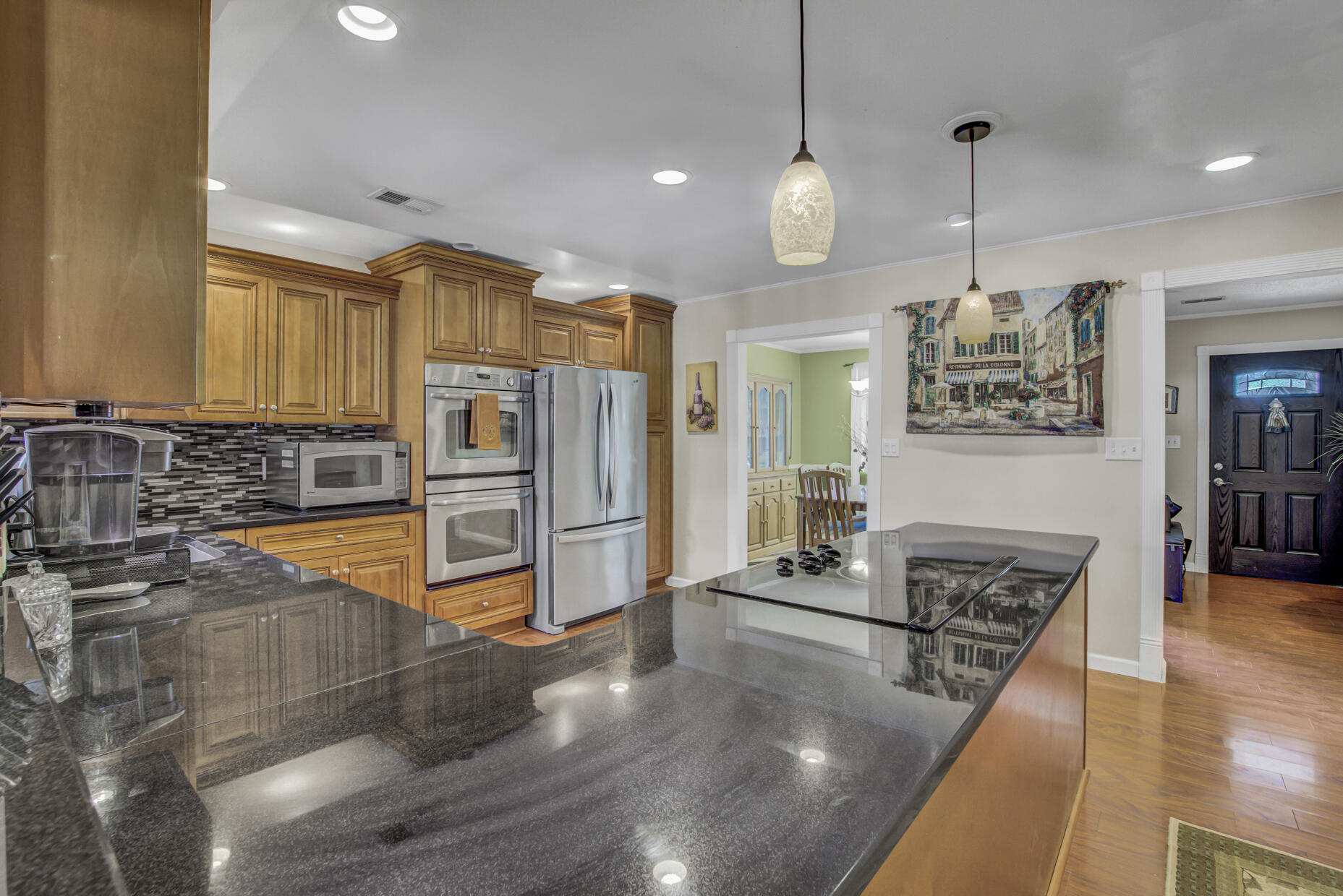 1314 Hampshire Road Charleston, SC 29412 - Photo 9 of 39 7