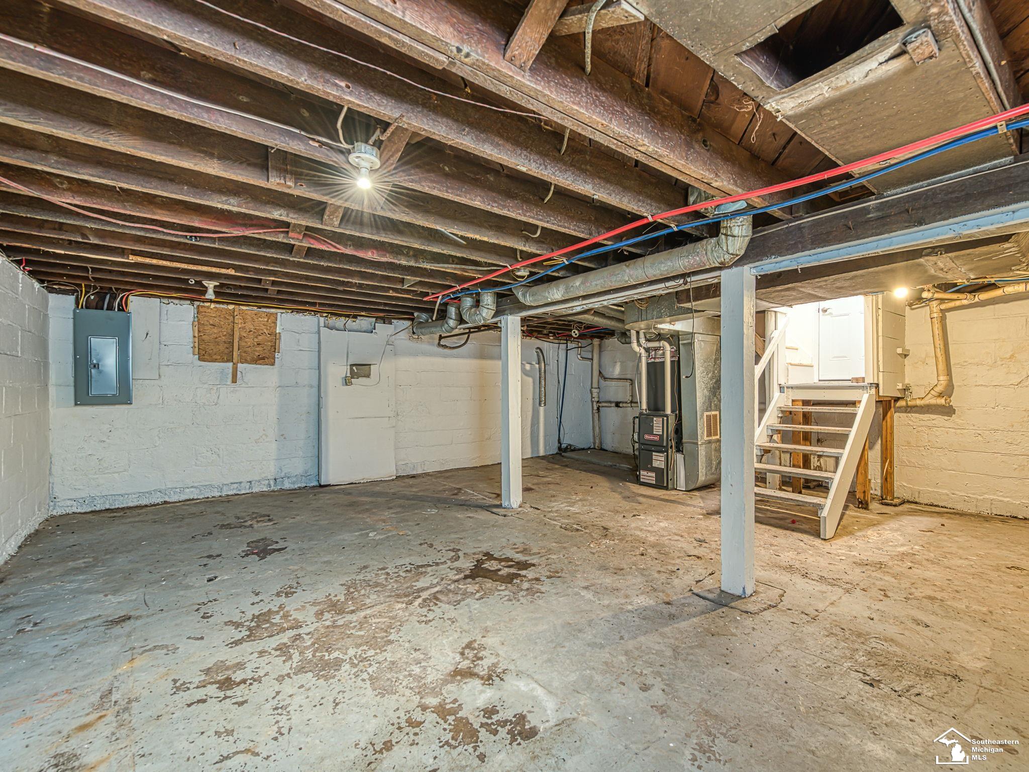 1105 Clinton Road Jackson, MI 49202 - Photo 21 of 27