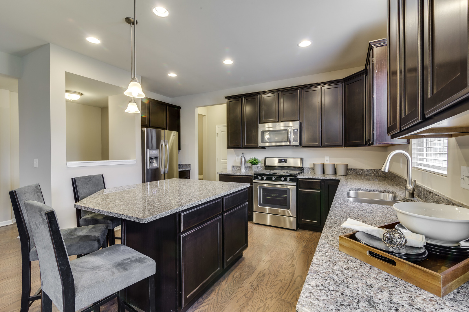 23434 West Lansdowne Road Plainfield, IL 60585 - Photo 3 of 12 Gallery Image 3