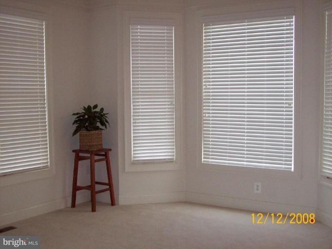 8917 Ricky Trevor Road Perry Hall, MD 21128 - Photo 12 of 20 Living Room