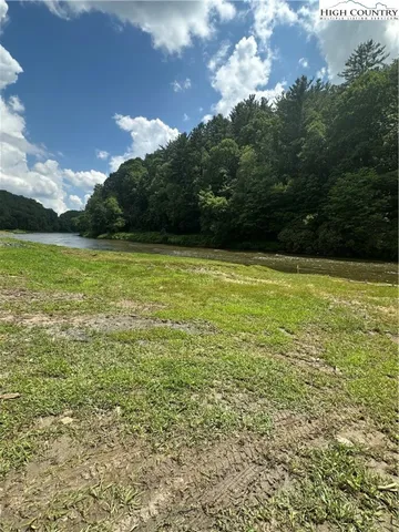 $259,000 | Sunrise Way, Jefferson, NC 28640