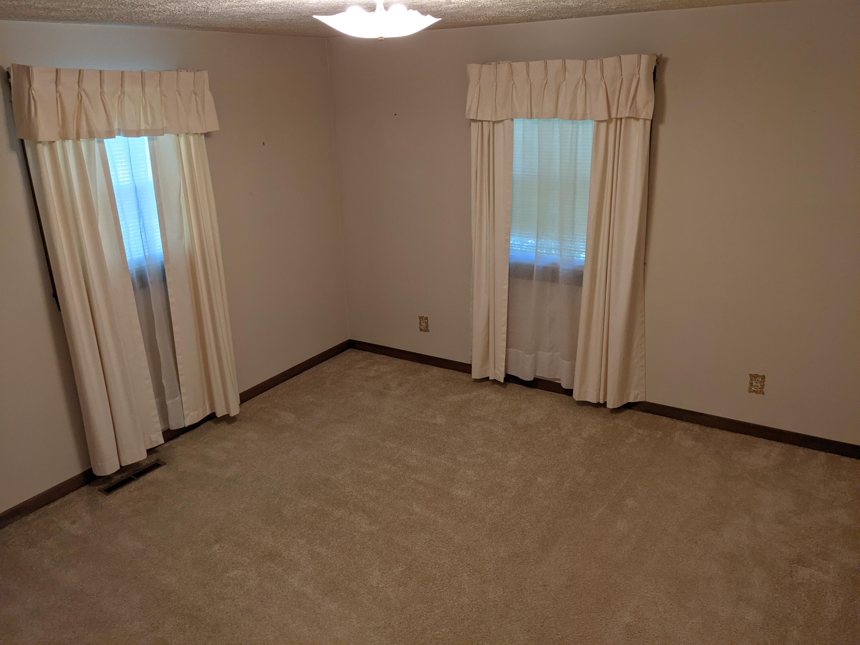 6103 Crystal Lane Wise, VA 24293 - Photo 11 of 19 Bedroom #2