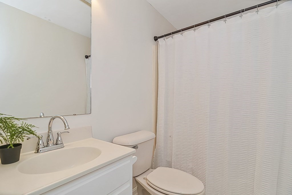 203 Zeno Crocker Road Centerville, MA 02632 - Photo 20 of 32 Gallery Image 20