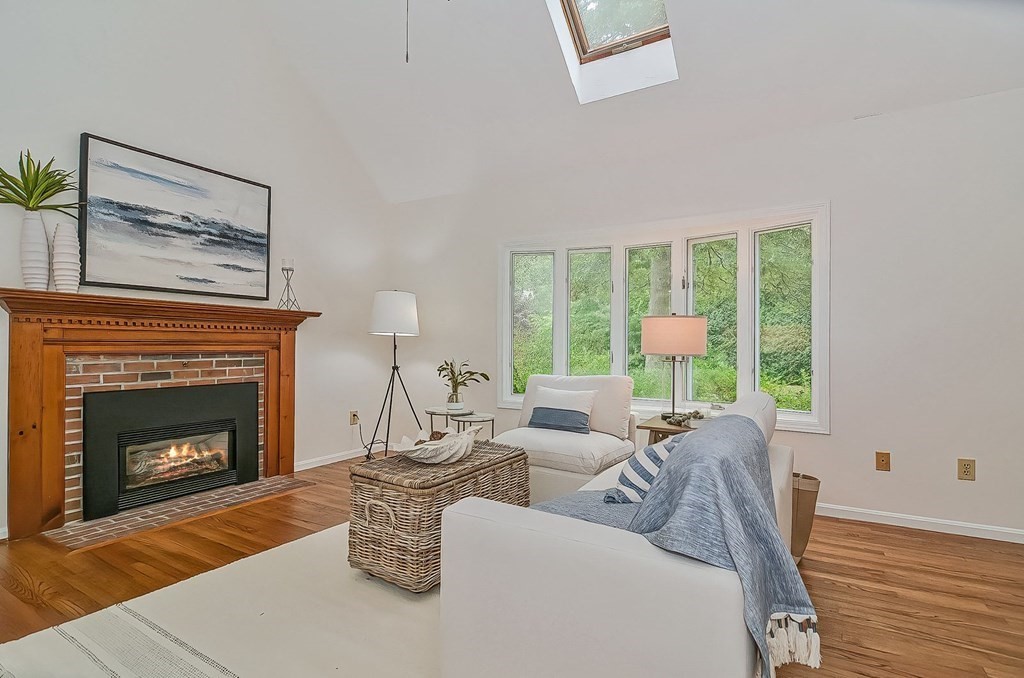 203 Zeno Crocker Road Centerville, MA 02632 - Photo 3 of 32 Gallery Image 3