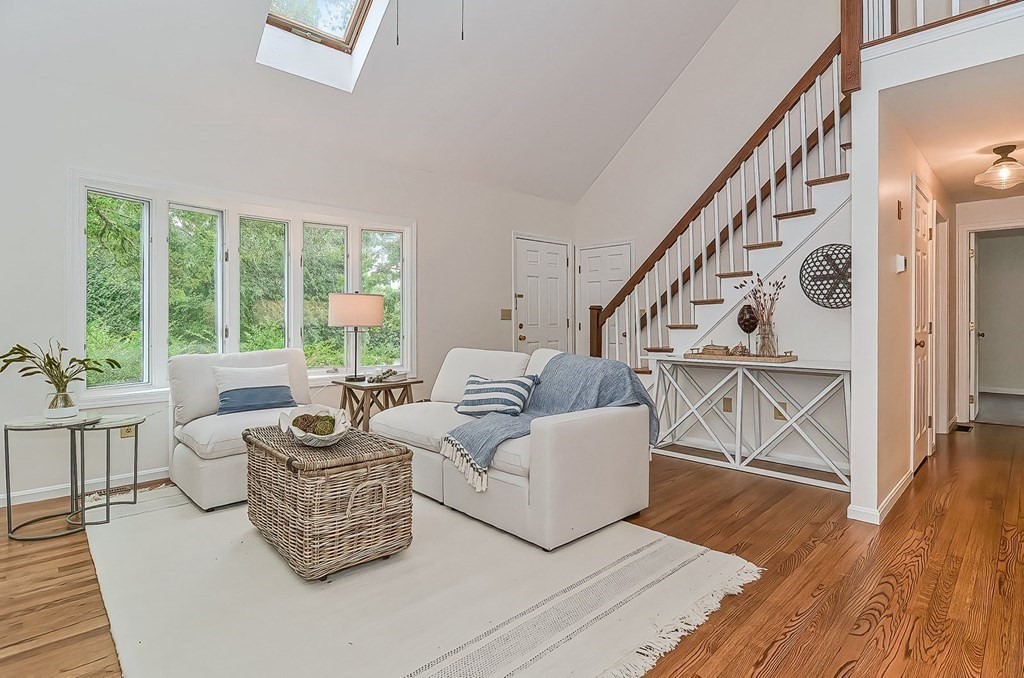 203 Zeno Crocker Road Centerville, MA 02632 - Photo 5 of 32 Gallery Image 5