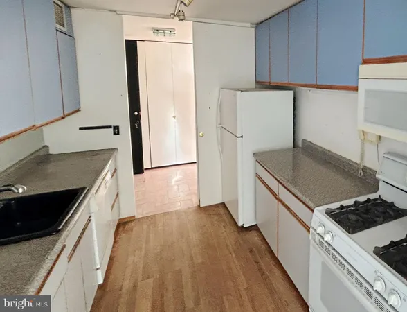 $138,000 | 4000 North Charles Street, Unit 1510, Baltimore, MD 21218