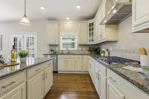 $875,000 | 2719 Bushy Lake Cove, Apex, NC 27502