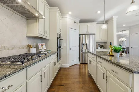 $875,000 | 2719 Bushy Lake Cove, Apex, NC 27502