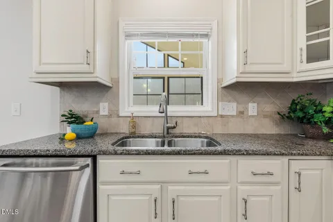 $875,000 | 2719 Bushy Lake Cove, Apex, NC 27502