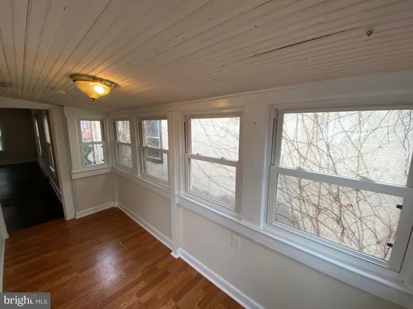 $1,645 | 320 Wolfe Street, Unit A, Fredericksburg, VA 22401