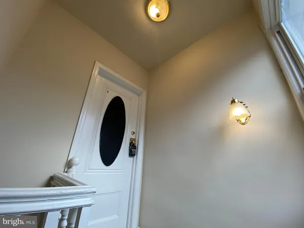 $1,645 | 320 Wolfe Street, Unit A, Fredericksburg, VA 22401