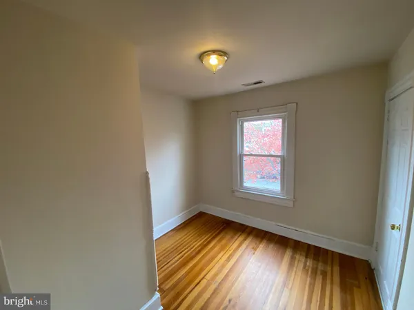 $1,645 | 320 Wolfe Street, Unit A, Fredericksburg, VA 22401