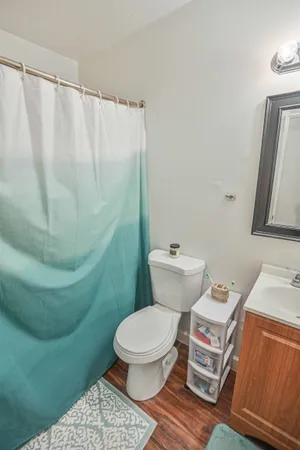 $1,049 | 809 California Street, Unit 4, Tallahassee, FL 32304