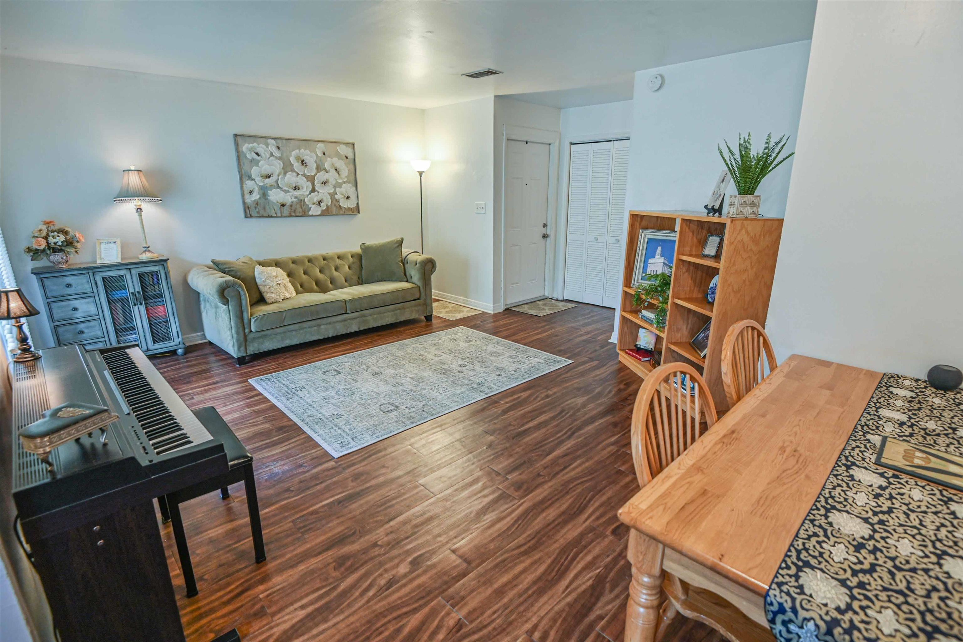 809 California Street, Unit 4 Tallahassee, FL 32304 - Photo 6 of 26