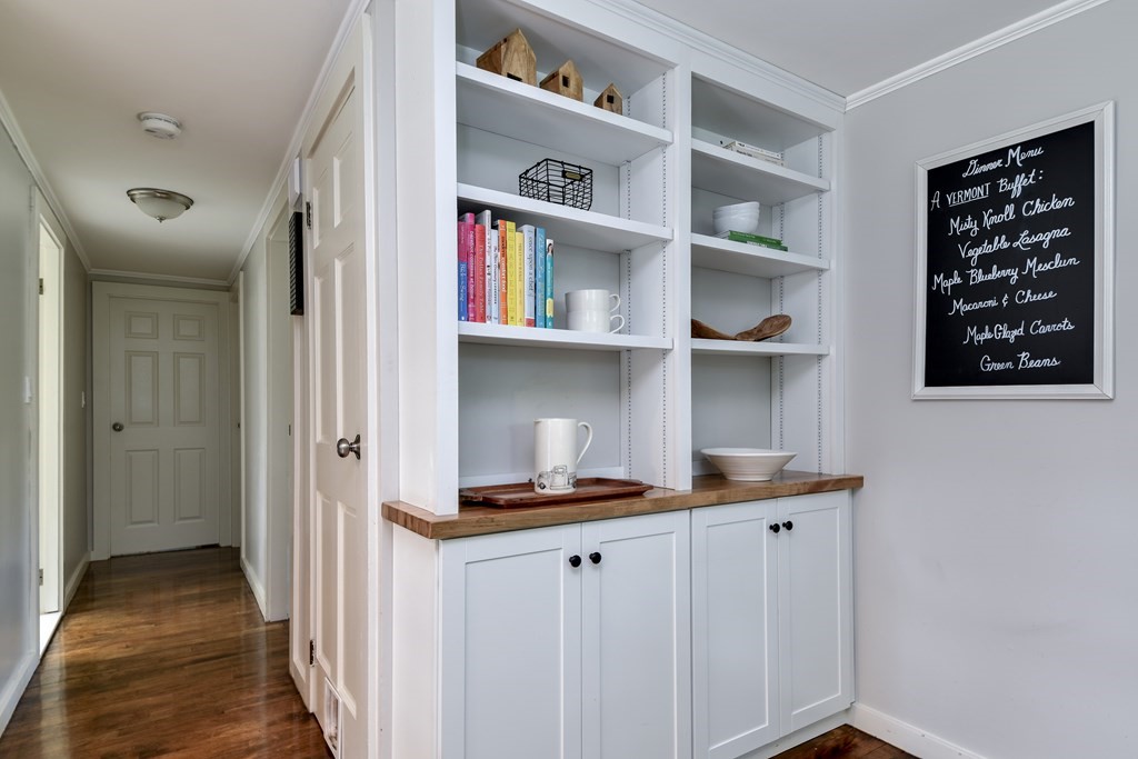 12 Curtis Road Hopkinton, MA 01748 - Photo 18 of 33 Gallery Image 18