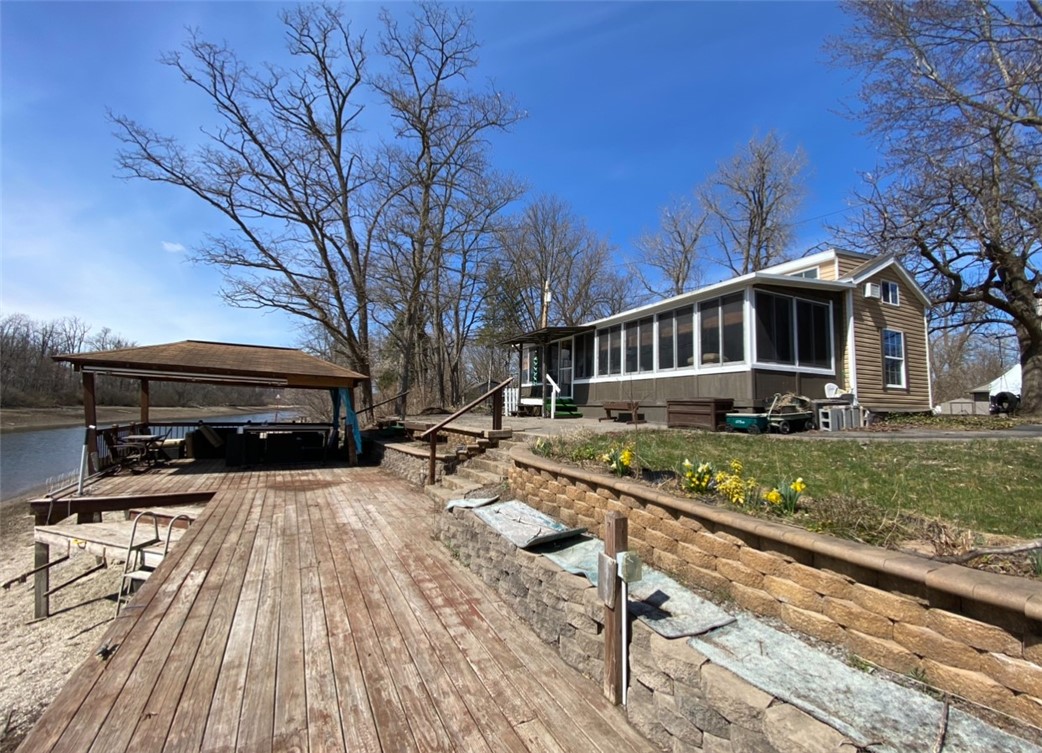 168 Canal Drive West Macedon, NY 14502 - Photo 2 of 23