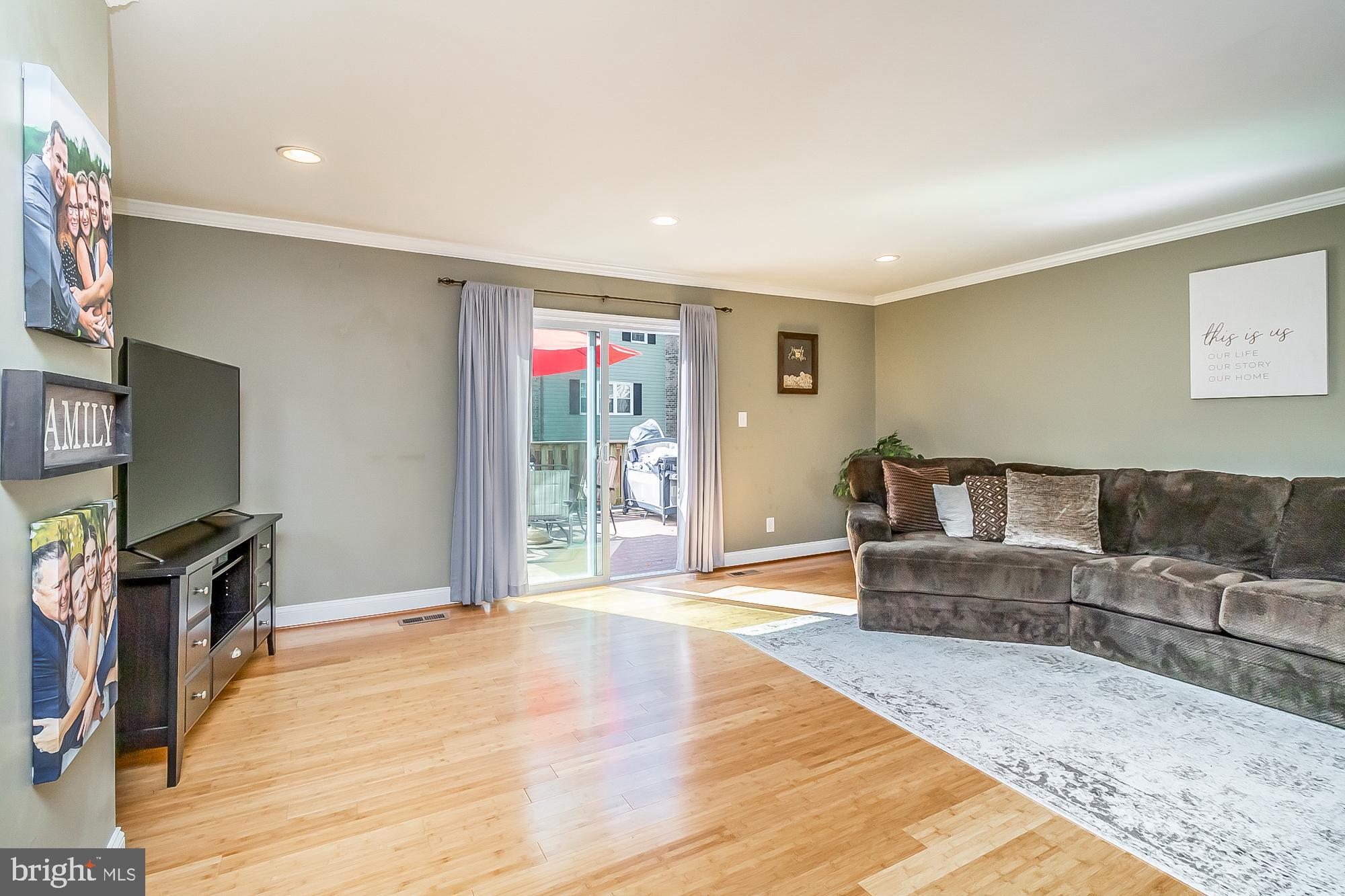 9705 Parkland Road Baltimore, MD 21234 - Photo 10 of 44 Wood floors and recessed lighting