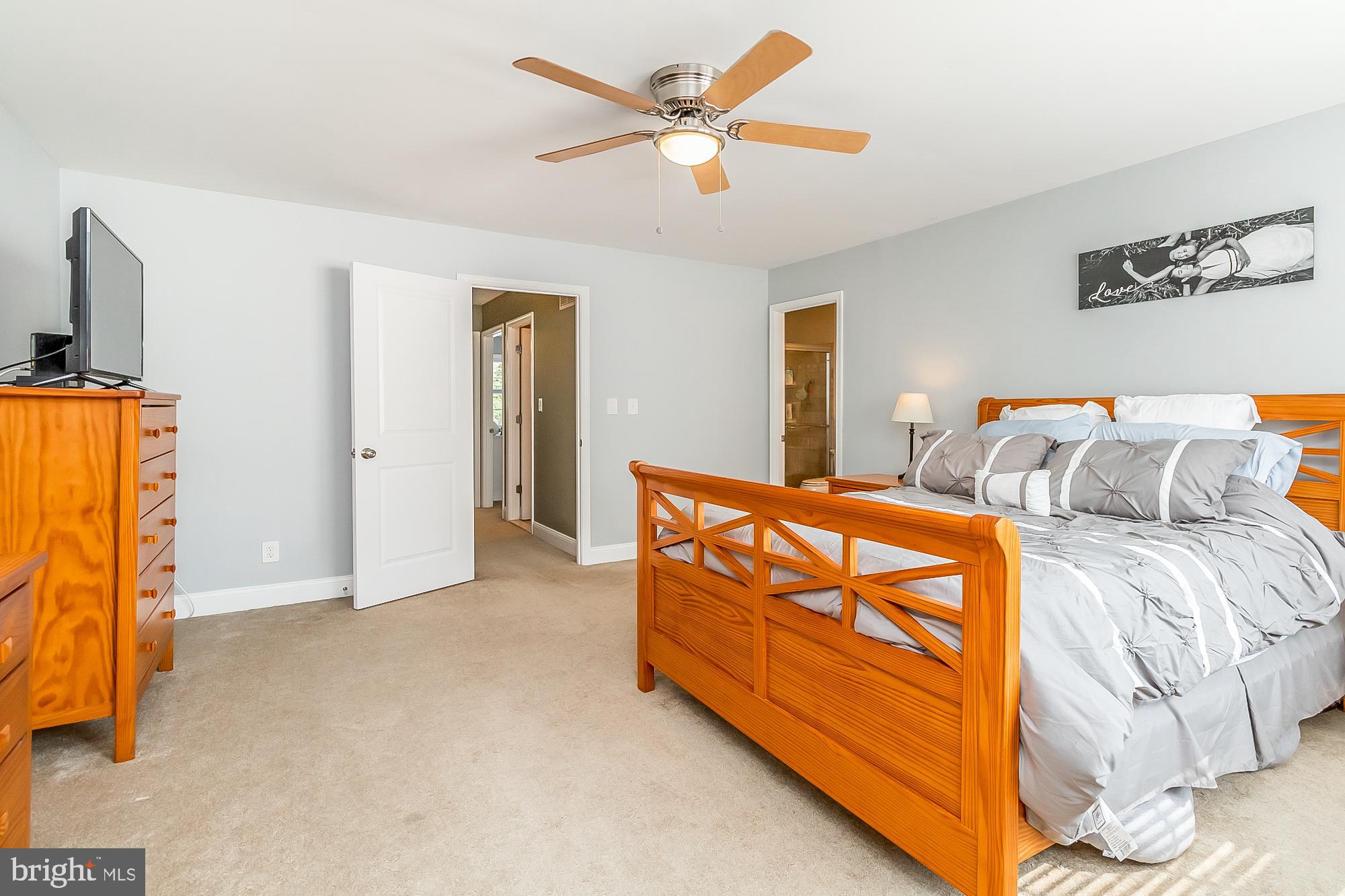 9705 Parkland Road Baltimore, MD 21234 - Photo 27 of 44 Suite offers walk-in closet, plumbed for laundry