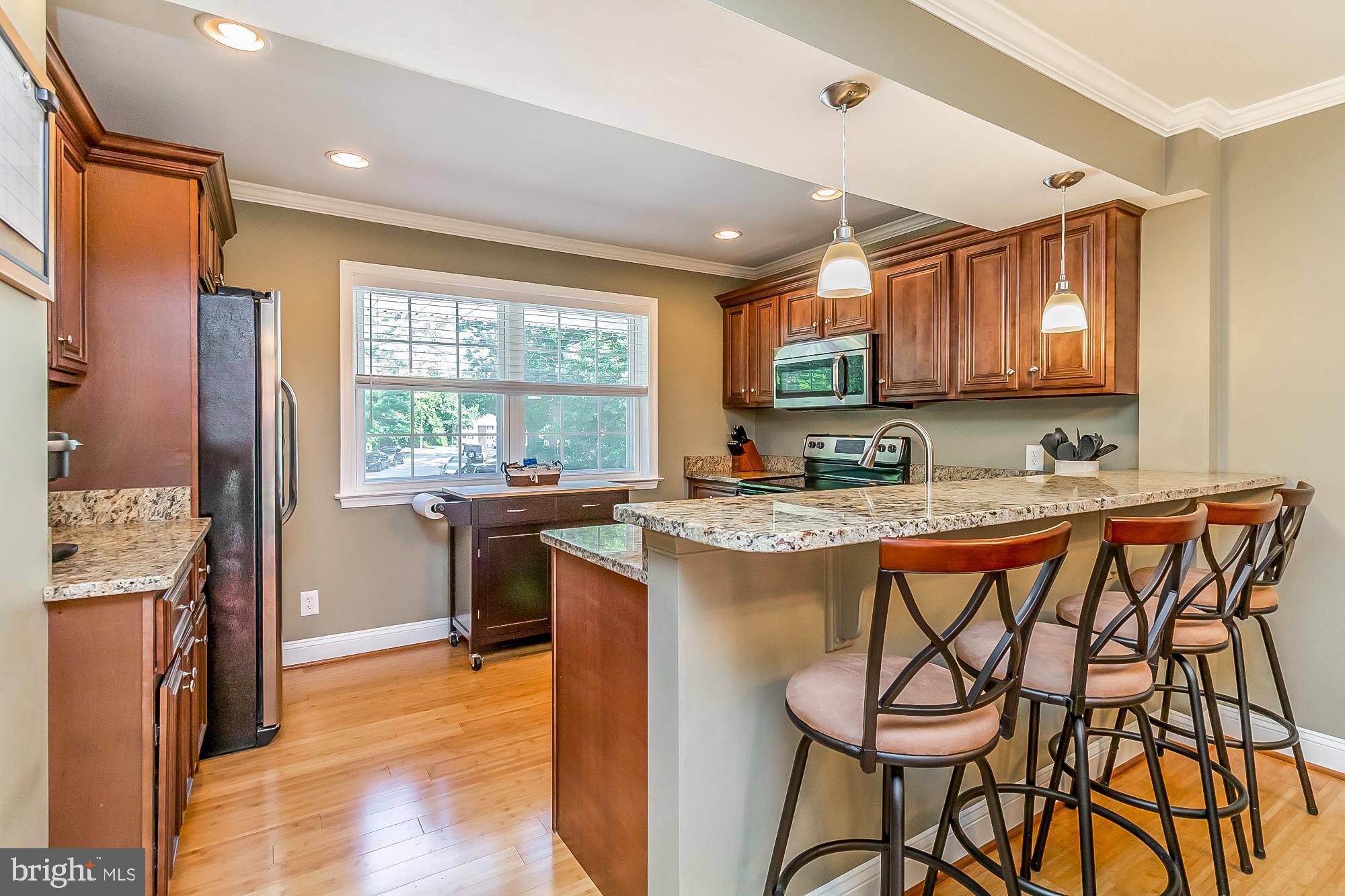9705 Parkland Road Baltimore, MD 21234 - Photo 3 of 44 Sunny renovated kitchen with tons of counterspace!