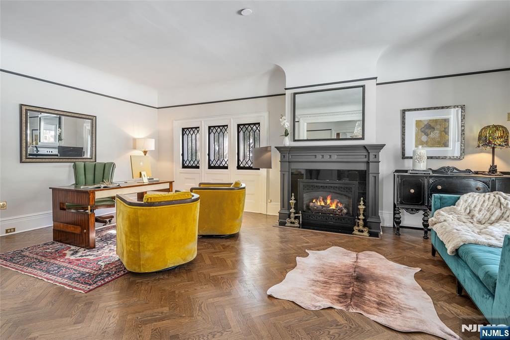 317 Prospect Street Ridgewood, NJ 07450 - Photo 10 of 50