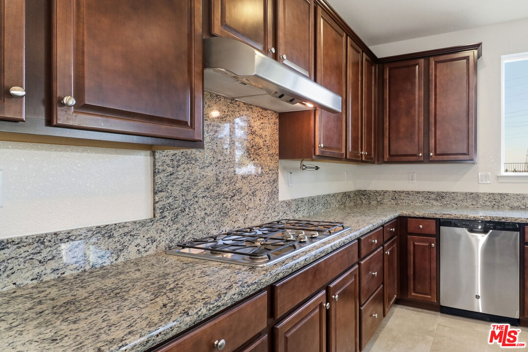 12011 Quail Falls Way Rancho Cordova, CA 95742 - Photo 14 of 48