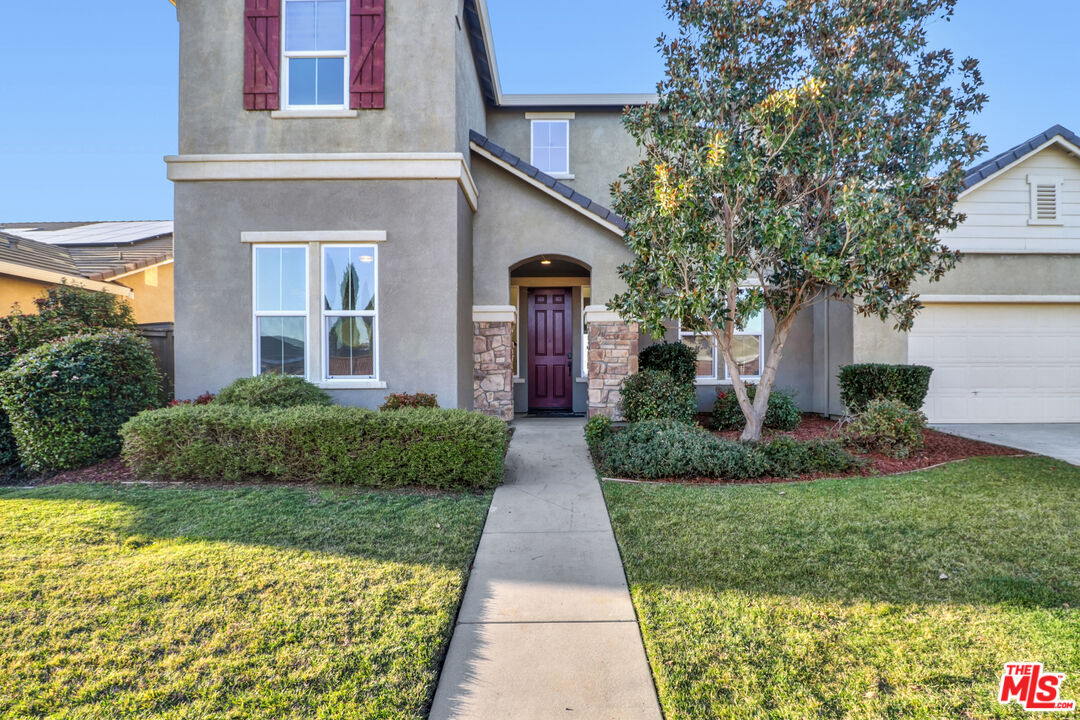 12011 Quail Falls Way Rancho Cordova, CA 95742 - Photo 2 of 48