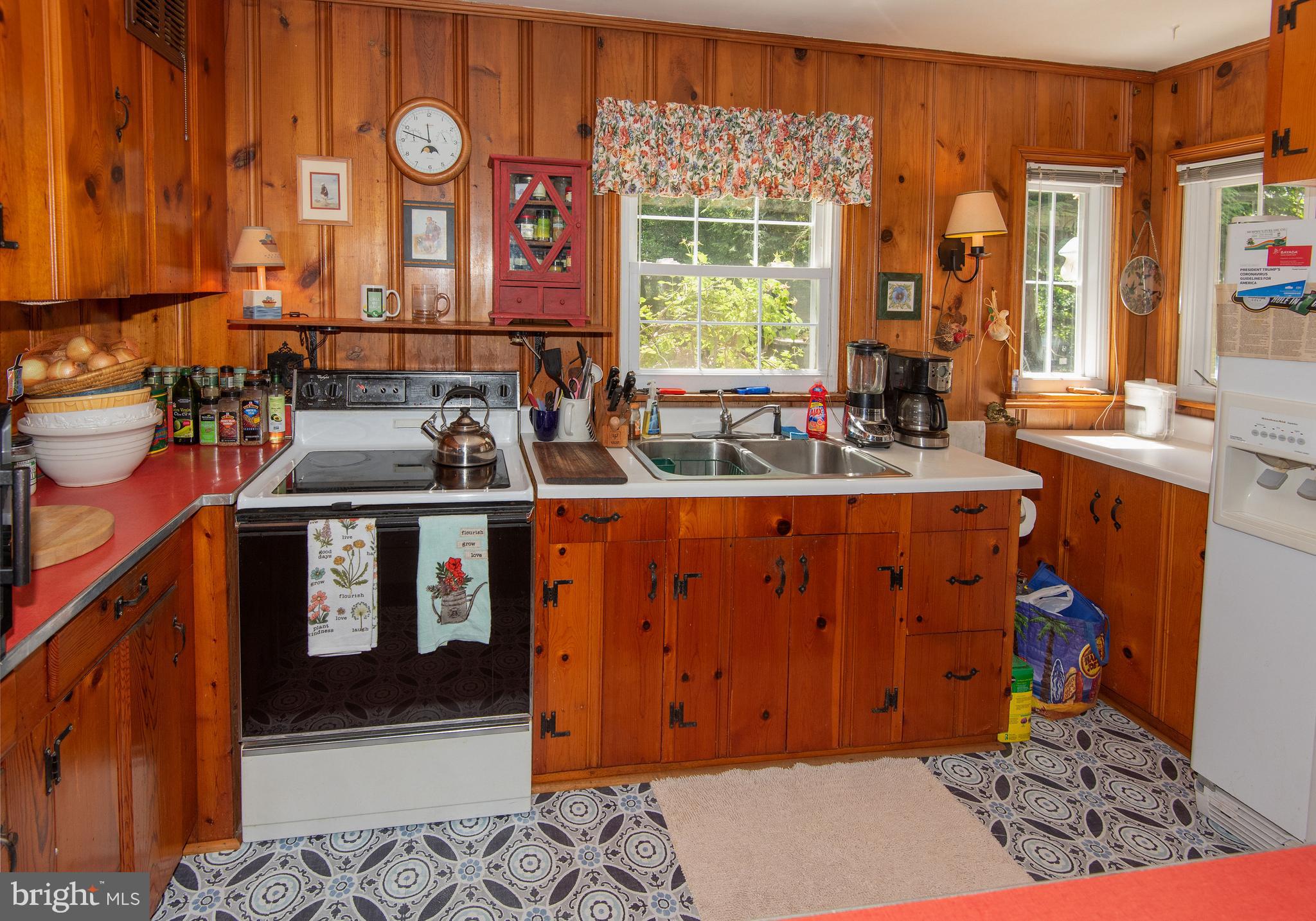 766 Cypress Road Severna Park, MD 21146 - Photo 3 of 31