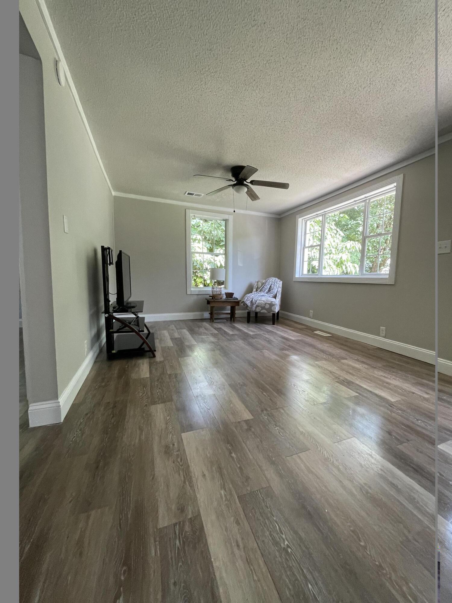 302 Stancil Road Rossville, GA 30741 - Photo 5 of 11 IMG_8871