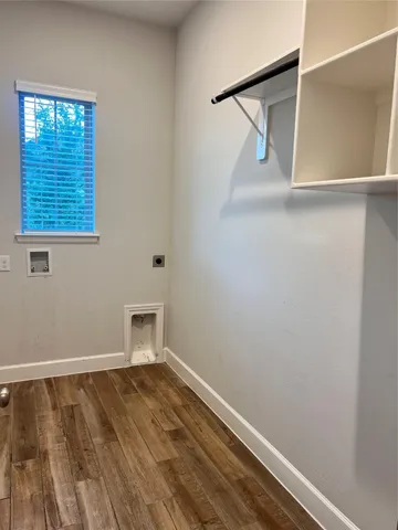 $2,350 | 418 Glacier Pass, Montgomery, TX 77316