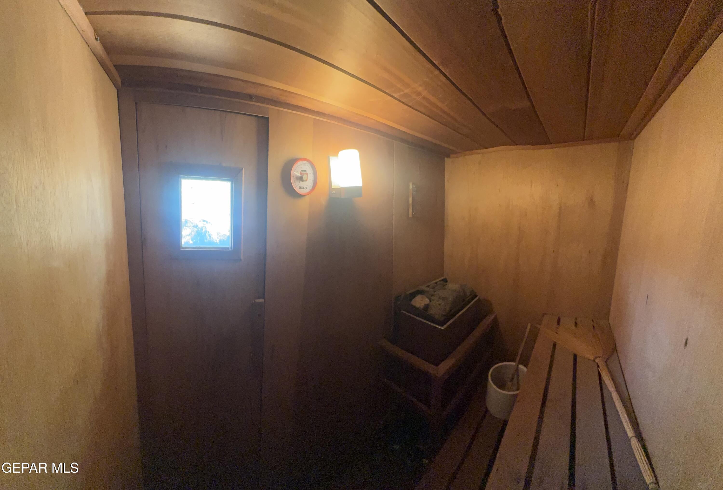 8713 Lakehurst Road El Paso, TX 79912 - Photo 36 of 47 IMG_9532