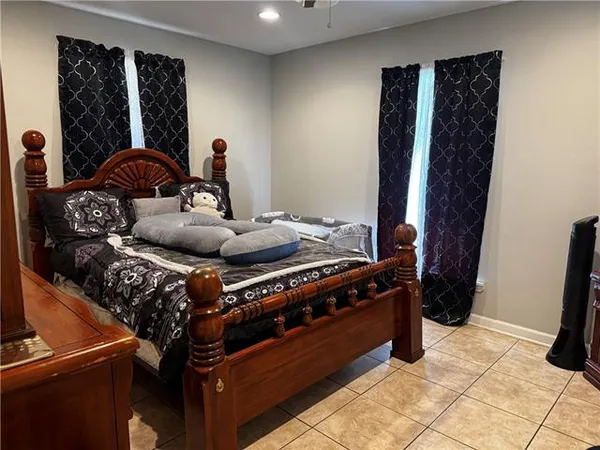 $239,000 | 3312 Pakenham Drive, Chalmette, LA 70043