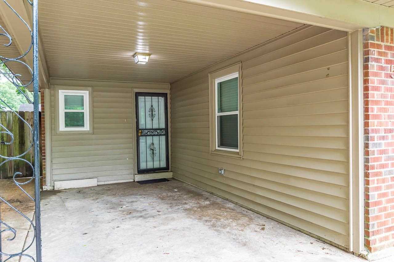 5019 New Castle Road Memphis, TN 38117 - Photo 2 of 21