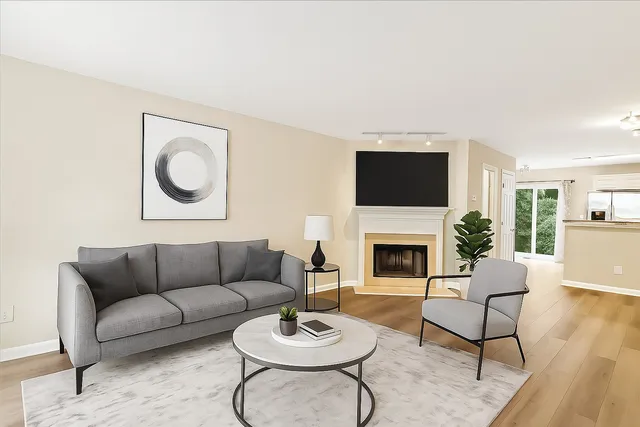 $323,400 | 3085 Harpeth Springs Drive, Nashville, TN 37221