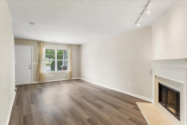 $323,400 | 3085 Harpeth Springs Drive, Nashville, TN 37221