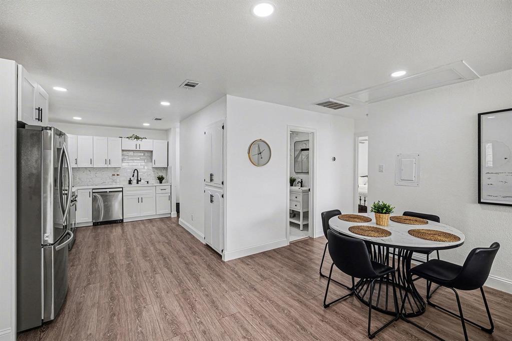 718 East Pecan Street, Unit 718 Hurst, TX 76053 - Photo 6 of 27